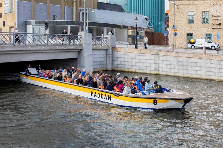 Paddan canal boat tour in Gothenburg Sweden