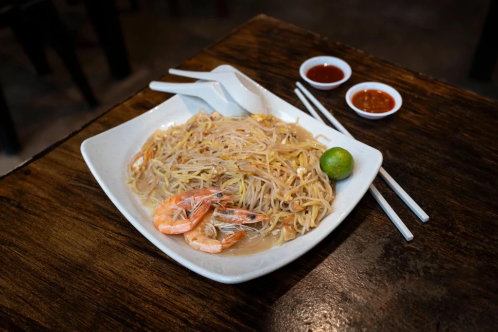 Hokkien mee seafood noodles and local food in Singapore