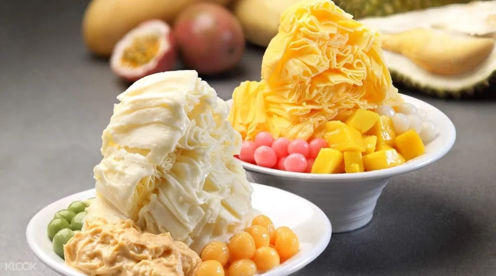 Ice kacang dessert and sweet food in Singapore